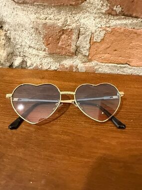 Heart sun glasses